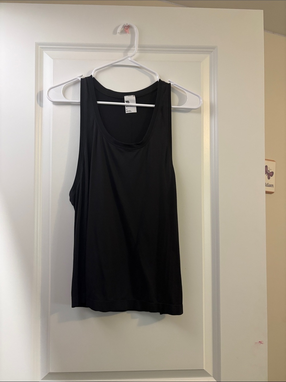 Wolven Black Women's Relaxed Tank Top